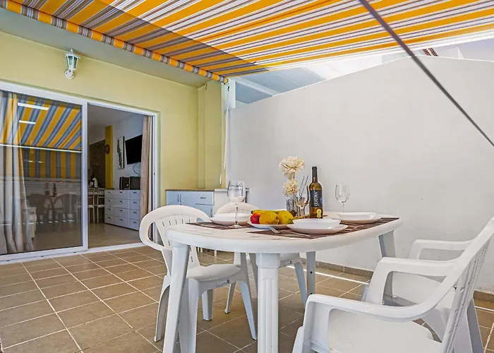 La Octava Isla Apartment *