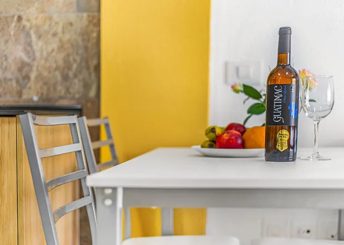 La Octava Isla 푸에르토 데 기마르