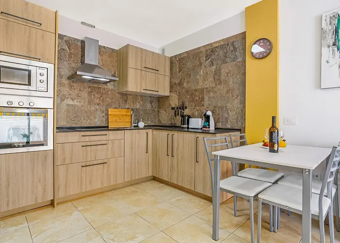 La Octava Isla 푸에르토 데 기마르